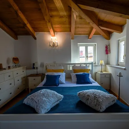 Alice Apartment With Balcony Rovigno Esterno foto