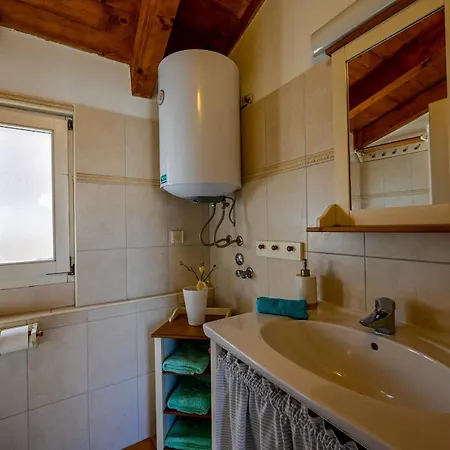 Alice Apartment With Balcony Rovigno Esterno foto