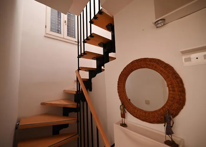 Alice Apartment With Balcony