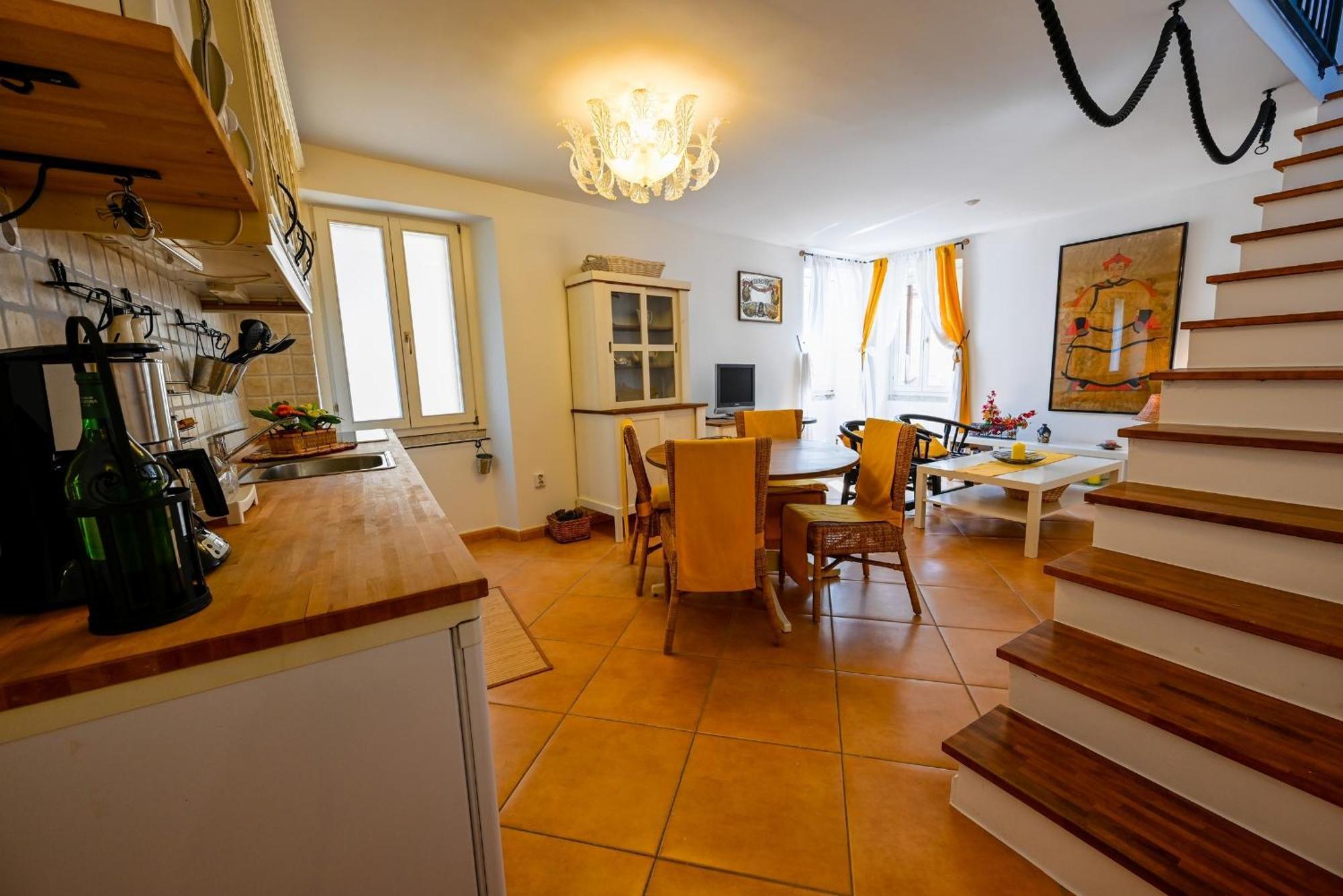 Appartamento Alice With Balcony Rovigno